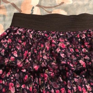 Skirts - 5/$20 medium skirt Skirts - 5/$20 medium skirt